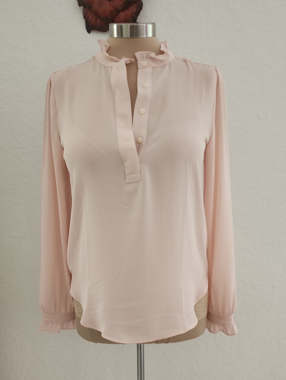 LOFT | Beige Top